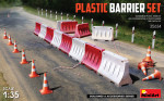 Набор пластиковых барьеров