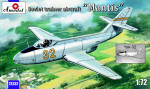 Yakovlev Yak-32 "Mantis" Soviet trainer aircraft