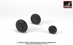 Mikoyan MiG-21 Fishbed wheels w/ weighted tires, late