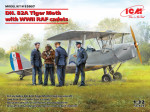 DH. 82А Tiger Moth with WWII RAF Cadets