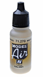 Model Air: 17 ml. Off-White