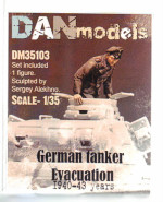 Немецкий танкист. Эвакуация из подбитого танка. 1940-43 гг. набор №3