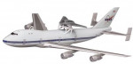 Пассажирский самолет Boeing747 и БПЛА X-45C 