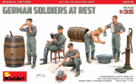 Немецкие солдаты на отдыхе. Специальный выпуск